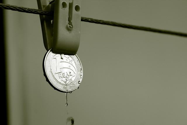 Florida Democrats Blast Education Budget Cuts as DeSantis Approves New Measures