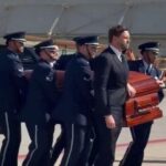 Vice President JD Vance Pays Tribute by Escorting Charlie Kirk’s Body to His Arizona Home