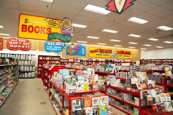 Popular Bookstore Chain Expands with Multiple New Locations in Houston