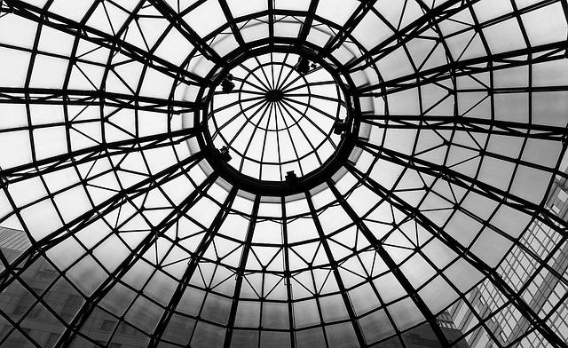 Philadelphia Travelers Face Potential Flight Cancellations as FAA Mandates 10% Reduction