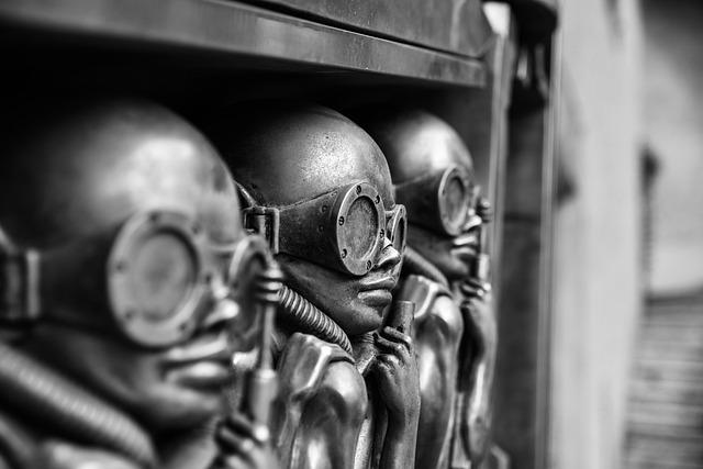 Hollywood’s Ageism Exposed: The Ongoing Struggles of Female Film Characters