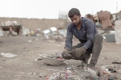 National groups are betting on blue-collar Democrats after Gluesenkamp Perez’s surprise success