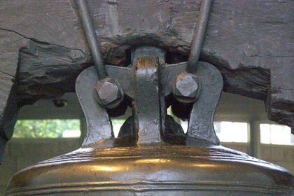 Union Leaders and Lawmakers Rally Near Liberty Bell to Protest Government Shutdown