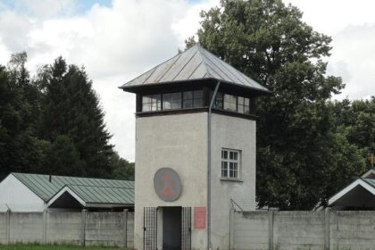 Nazi-Era Marching Song ‘Erika’ Makes Controversial Return to Chicago Private School