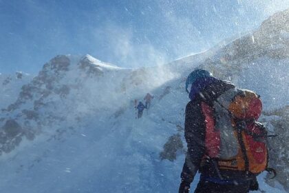 Extreme Cold Warning Hits Chicago Overnight, CPS Schools Closed as Temperatures Plunge to Lowest Since 2019