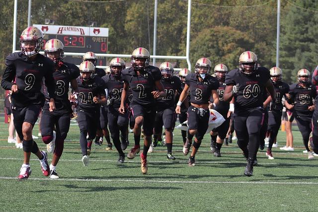 How Tytus Howard Embraced Versatility to Rise as a Texans Leader