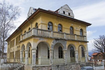 Officials Address Vacant Buildings and Boosting Student Success in ‘State of Public Education’