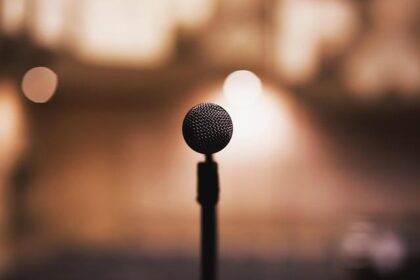 The Power of Live Storytelling: Sharing Personal Stories on Stage