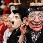 A Beacon of Warmth and Light: Puppets Take Chicago – The New York Times