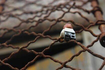 Texas Man on the Run After Daring Escape from San Antonio Prison Reentry Center