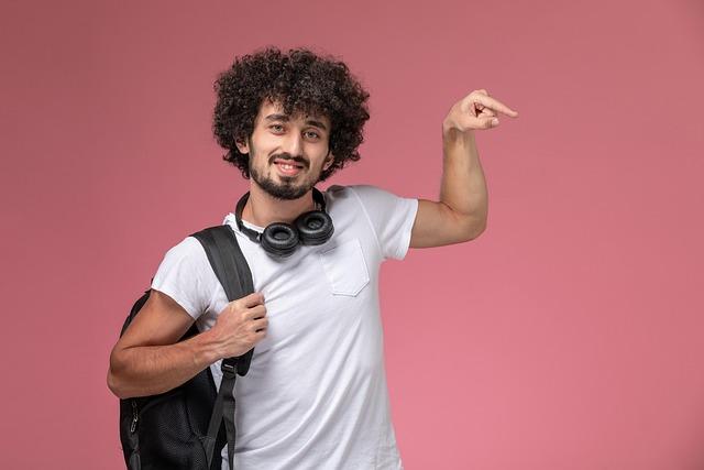 Accepted to 5 Colleges with Mom’s Help—Who Should Make the Final Decision?