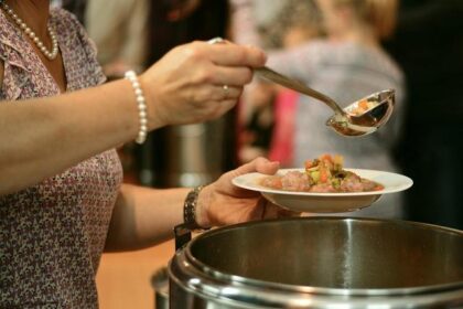 What Business Students Discover About Ethics While Volunteering in a Philadelphia Soup Kitchen