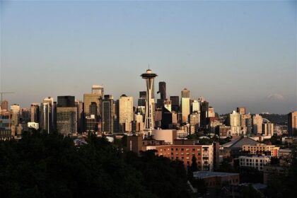 Shootout at Seattle Food Festival Leaves 3 Dead as Police Hunt Second Suspect